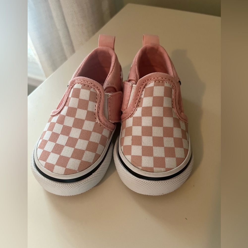 Toddler pink checkered vans